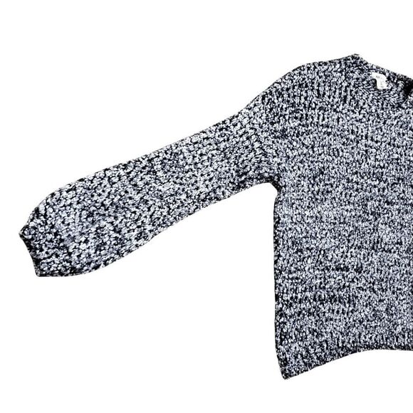 Marled boucle-knit oversize sweater with ribbed bishop sleeves / Women's Large - Picture 2 of 5